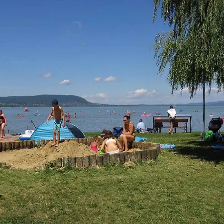 In Balatonmariafuerdo 19196 Apartmán Balatonkeresztúr